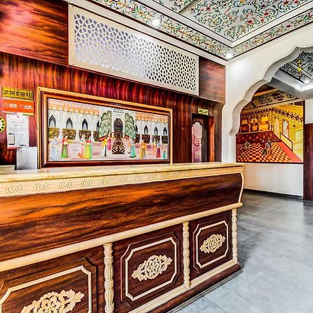 Oyo 22400 Hotel Lichana Haveli جايبور المظهر الخارجي الصورة
