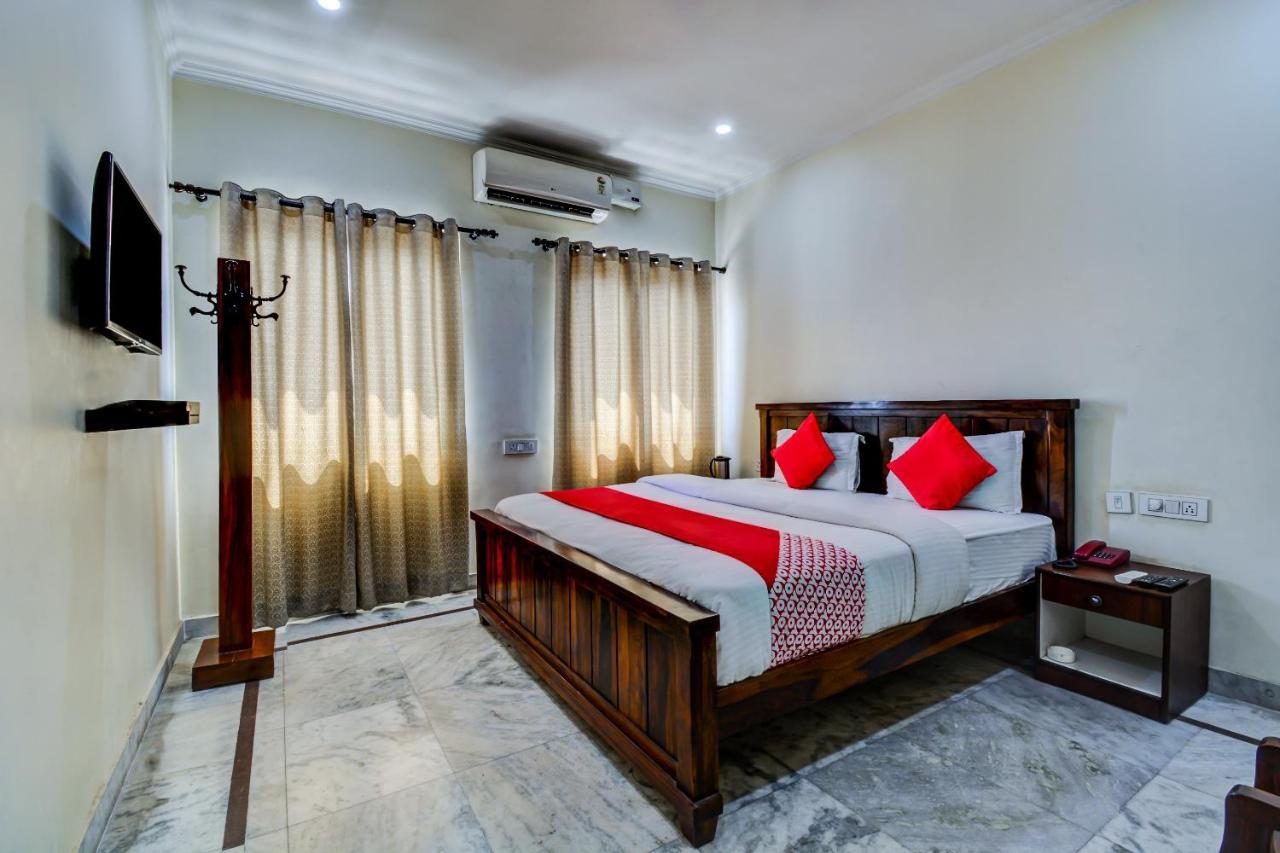 Oyo 22400 Hotel Lichana Haveli جايبور المظهر الخارجي الصورة