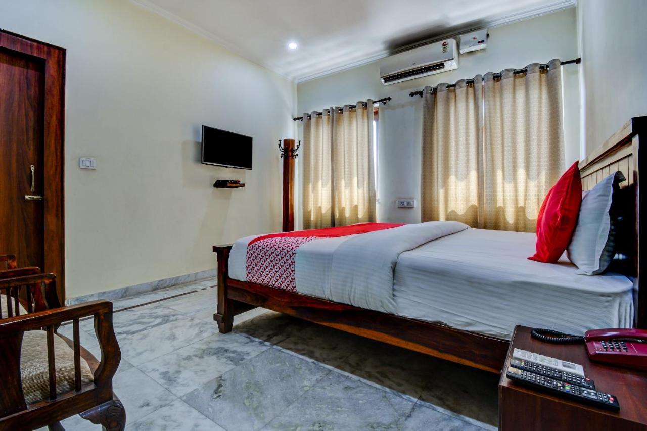 Oyo 22400 Hotel Lichana Haveli جايبور المظهر الخارجي الصورة