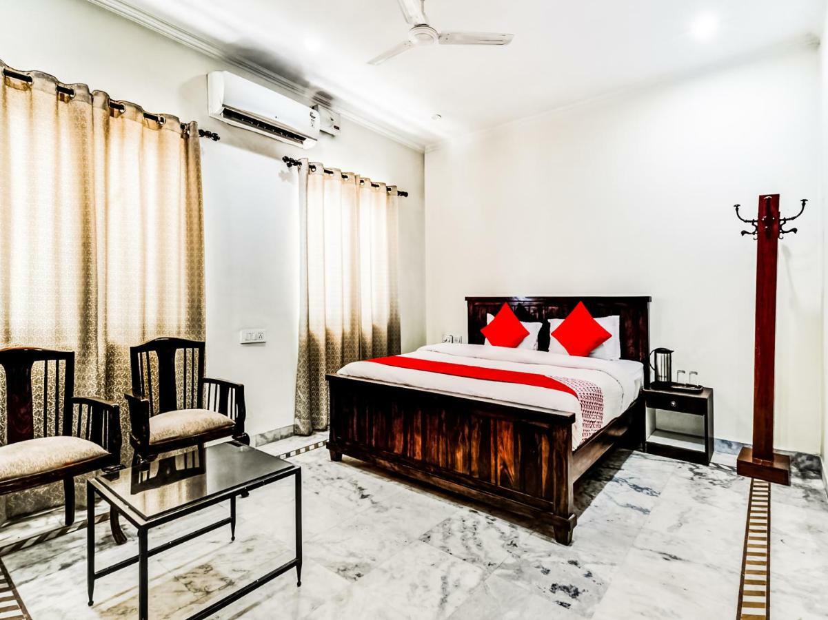 Oyo 22400 Hotel Lichana Haveli جايبور المظهر الخارجي الصورة