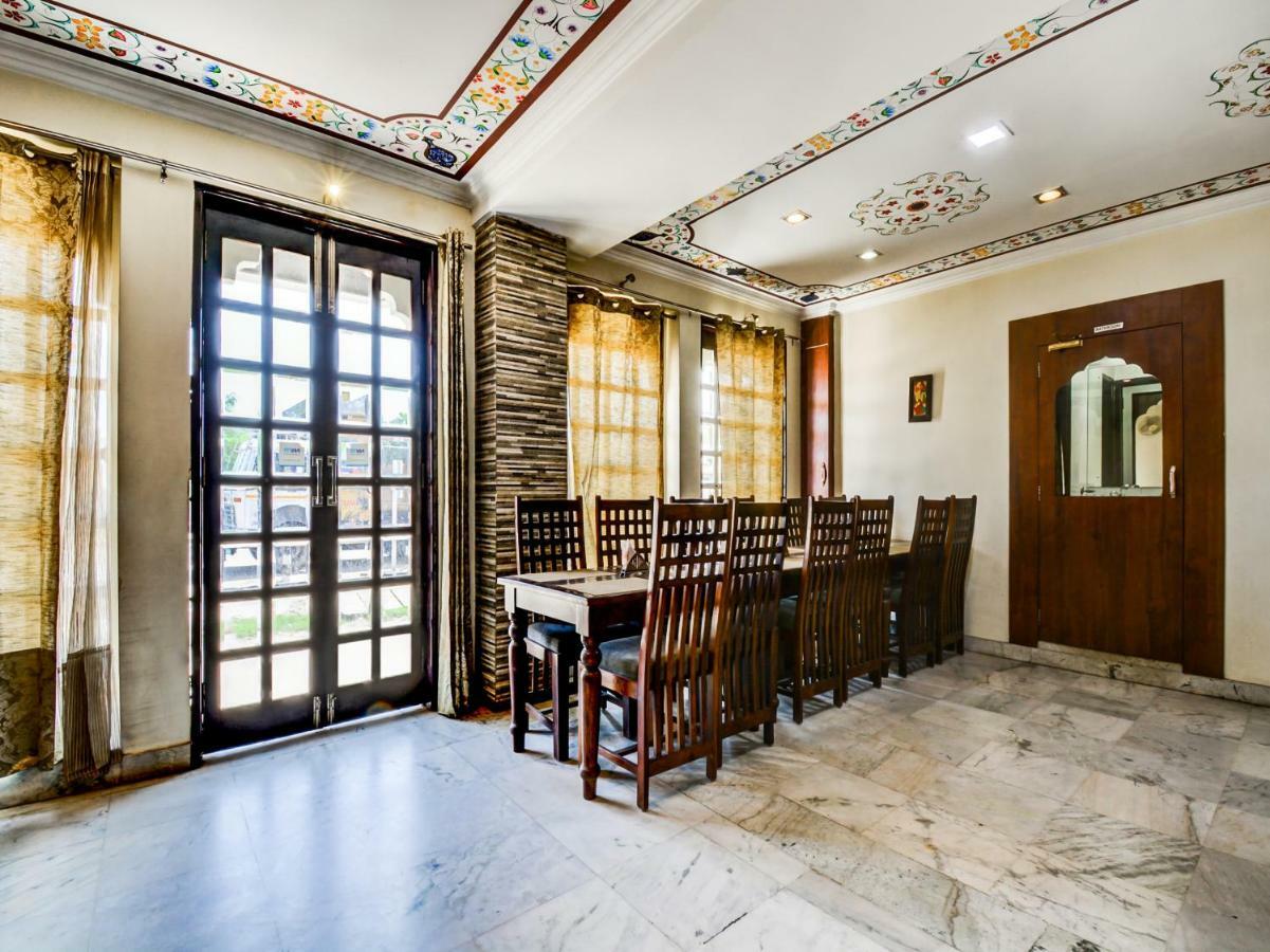 Oyo 22400 Hotel Lichana Haveli جايبور المظهر الخارجي الصورة