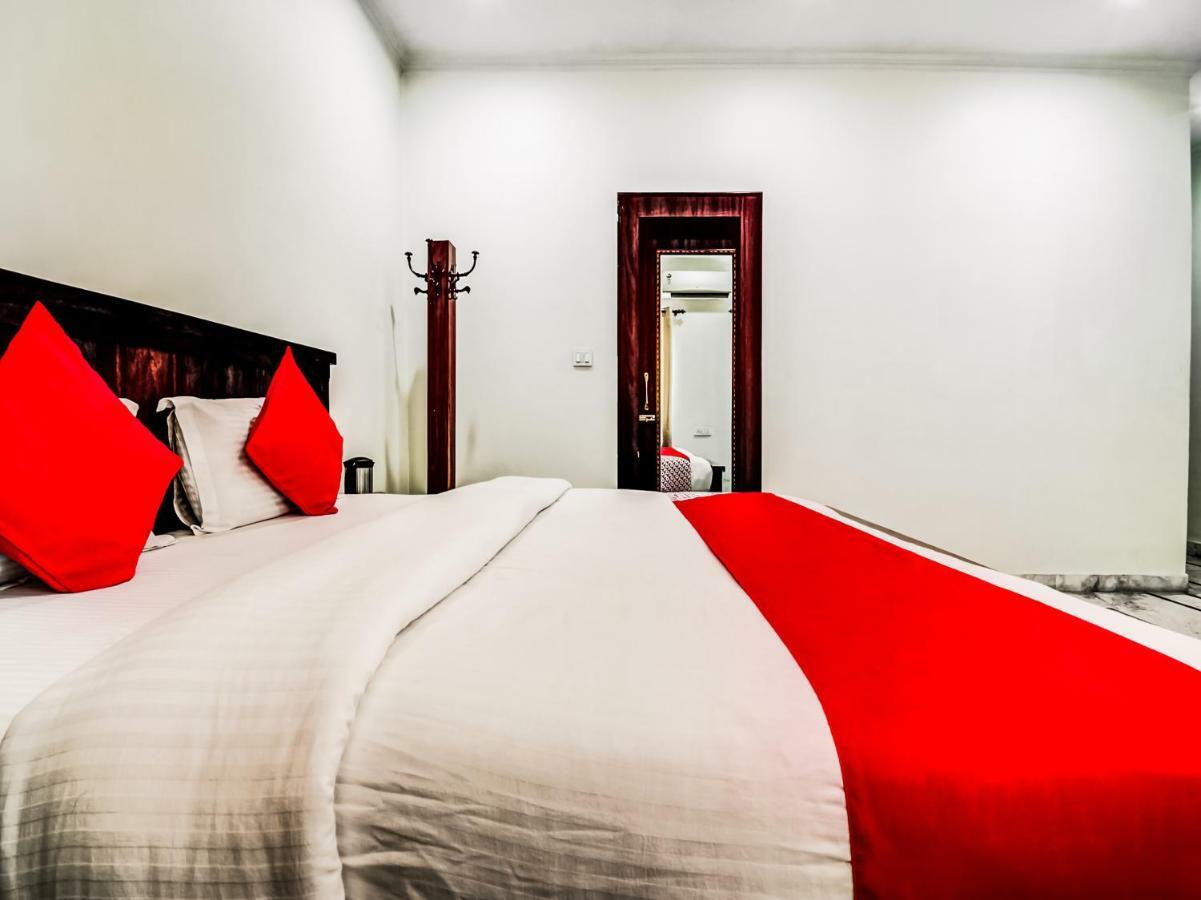 Oyo 22400 Hotel Lichana Haveli جايبور المظهر الخارجي الصورة