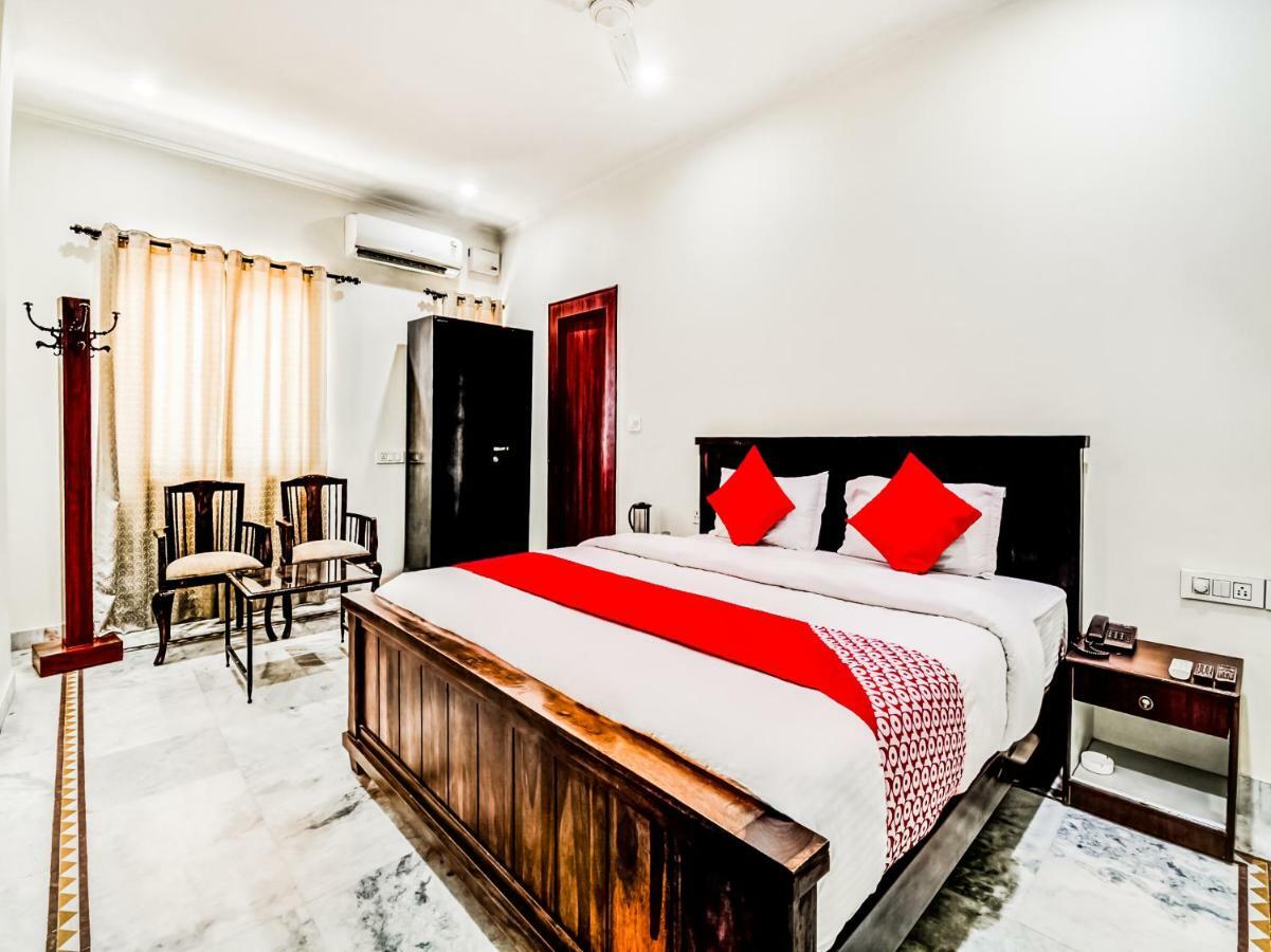 Oyo 22400 Hotel Lichana Haveli جايبور المظهر الخارجي الصورة